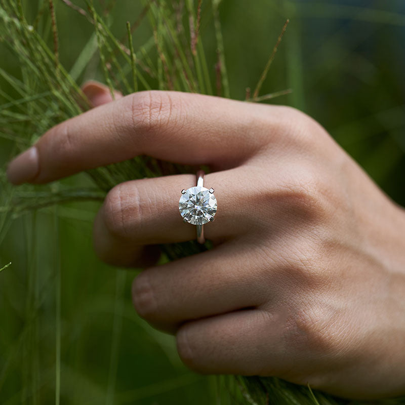 Anillo de compromiso con solitario de moissanita de 1 a 4 quilates para mujer